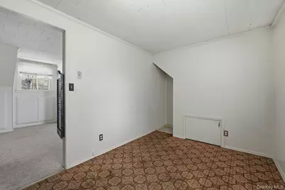 70 Deepdale Drive, South Huntington, NY 11746 - Photo 22