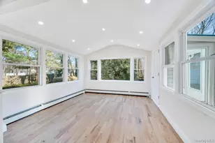 624 Townline Rd, Hauppauge, NY 11788 - Photo 6