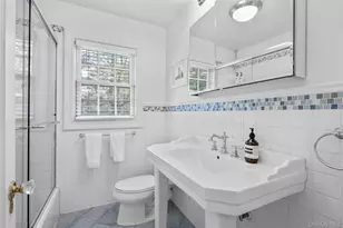 210 Cliff Ave, Pelham, NY 10803 - Photo 24