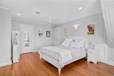 210 Cliff Avenue, Pelham, NY 10803 - Photo 22