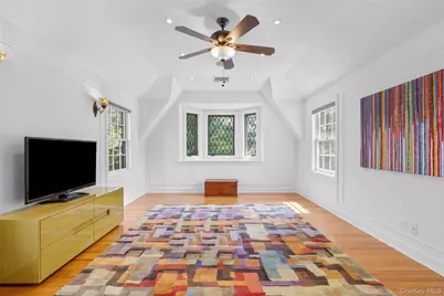 210 Cliff Avenue, Pelham, NY 10803 - Photo 16