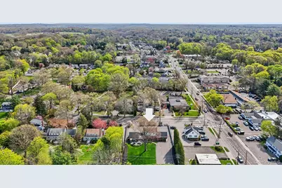 1 Huntington Bay Road, Huntington, NY 11743 - Photo 38
