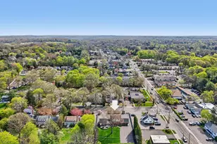 1 Huntington Bay Rd, Huntington, NY 11743 - Photo 38