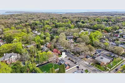 1 Huntington Bay Road, Huntington, NY 11743 - Photo 40