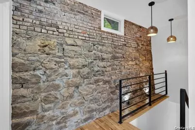 26 Gill Street, Kingston, NY 12401 - Photo 12