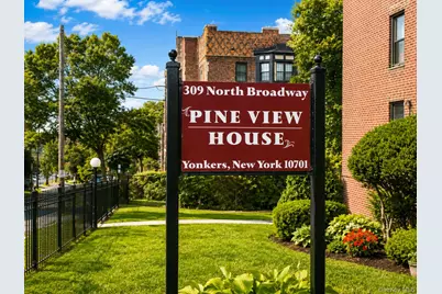 309 North Broadway #4K, Yonkers, NY 10701 - Photo 2