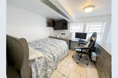 10913 127th Street, Ozone Park, NY 11420 - Photo 12