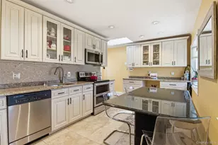 268 Curtis Ave, Carle Place, NY 11514 - Photo 10