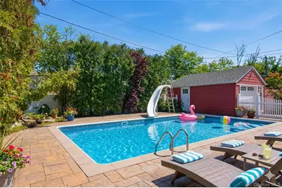 268 Curtis Avenue, Carle Place, NY 11514 - Photo 26