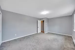 10 Winnetica Ln, East Islip, NY 11730 - Photo 26