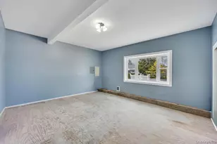 10 Winnetica Ln, East Islip, NY 11730 - Photo 22