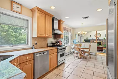 8 Ungava Drive, New City, NY 10956 - Photo 2