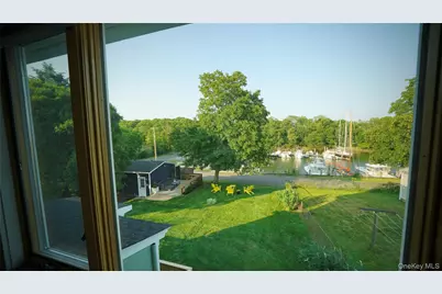412 Atlantic Avenue, Greenport, NY 11944 - Photo 16