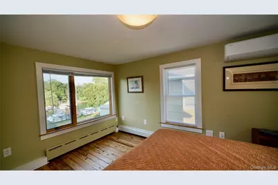 412 Atlantic Avenue, Greenport, NY 11944 - Photo 12