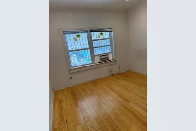 14518 Shore Avenue, Jamaica, NY 11435 - Photo 8