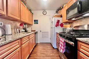 150 N Bedford Rd, Chappaqua, NY 10514 - Photo 4