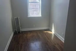 104-07 177th St, Jamaica, NY 11433 - Photo 12