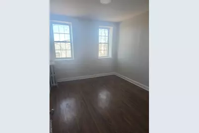 10407 177th Street, Jamaica, NY 11433 - Photo 14