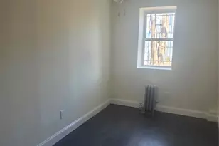 104-07 177th St, Jamaica, NY 11433 - Photo 6