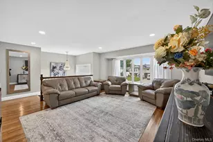 12 Farmstead Rd, Commack, NY 11725 - Photo 8