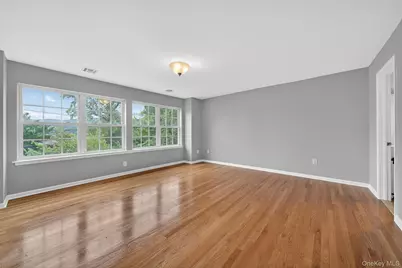 16 W Railroad Avenue, Garnerville, NY 10923 - Photo 22
