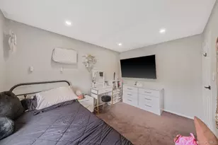 1 Hooper Ct, Port Jefferson Station, NY 11776 - Photo 42