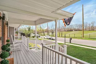 1 Hooper Ct, Port Jefferson Station, NY 11776 - Photo 6