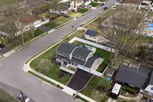 1 Hooper Ct, Port Jefferson Station, NY 11776 - Photo 12
