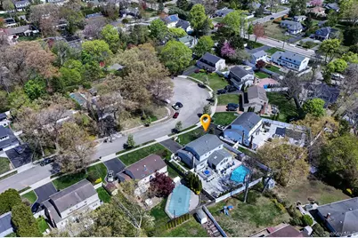 8 Whisper Lane, Smithtown, NY 11787 - Photo 14