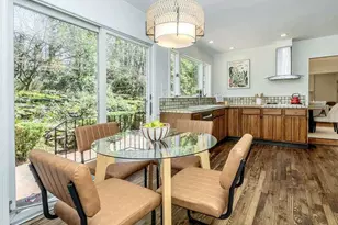 8 Chelsea Dr, Port Washington, NY 11050 - Photo 20