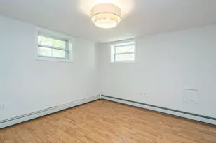 8 Chelsea Dr, Port Washington, NY 11050 - Photo 40