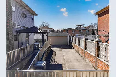 520 124th Street, College Point, NY 11356 - Photo 30