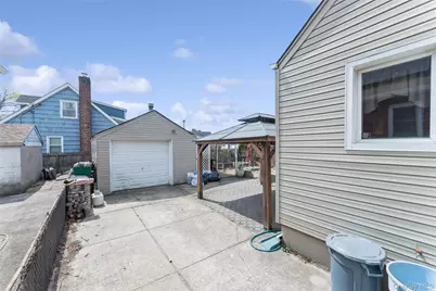 278 Dogwood Road, Valley Stream, NY 11580 - Photo 20