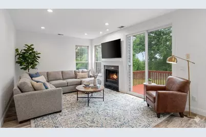 132 Benefield Boulevard, Peekskill, NY 10566 - Photo 4