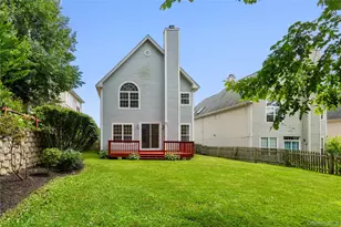 132 Benefield Blvd, Peekskill, NY 10566 - Photo 24