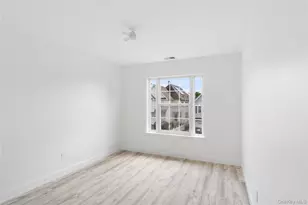 132 Benefield Blvd, Peekskill, NY 10566 - Photo 18