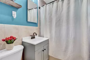 251-21 71st Rd, Bellerose, NY 11426 - Photo 12
