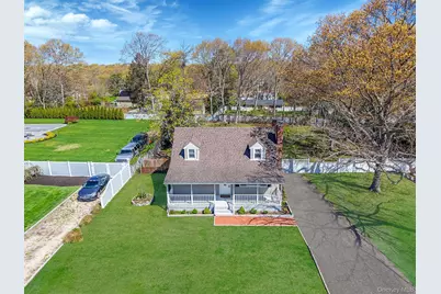 67 Pentmoor Drive, Mastic, NY 11950 - Photo 18