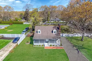 67 Pentmoor Dr, Mastic, NY 11950 - Photo 18