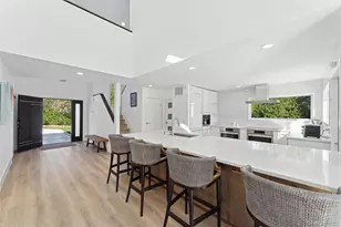 32 Tanners Neck Ln, Westhampton, NY 11977 - Photo 4