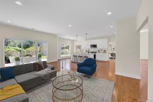 177 Hamlet Dr, Mount Sinai, NY 11766 - Photo 16