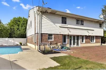 128 Hazelwood Drive, Jericho, NY 11753 - Photo 26