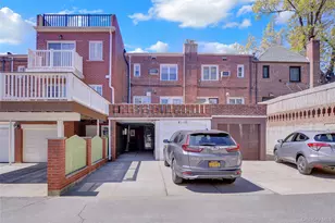 61-05 78th St, Middle Village, NY 11379 - Photo 20