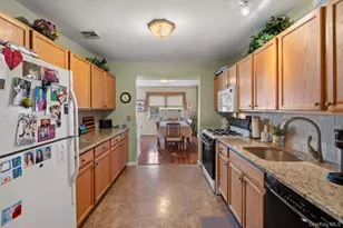 33 Pond Hill Ln, Walden, NY 12586 - Photo 4
