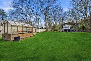 75 Oregon Ave, Medford, NY 11763 - Photo 38