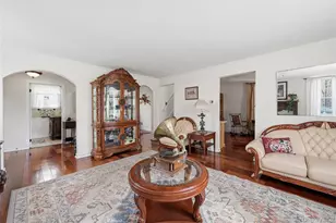 75 Oregon Ave, Medford, NY 11763 - Photo 14