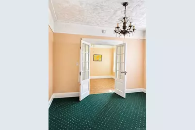 72-15 73 Street, Glendale, NY 11385 - Photo 10