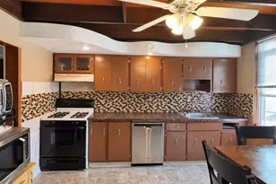 72-15 73 St, Glendale, NY 11385 - Photo 22