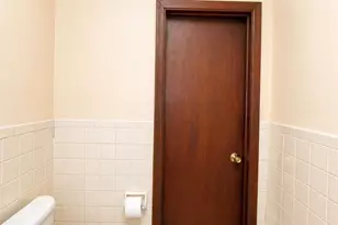 72-15 73 St, Glendale, NY 11385 - Photo 14
