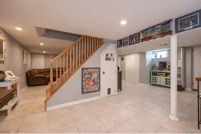 2941 Harvey Avenue, Oceanside, NY 11572 - Photo 18